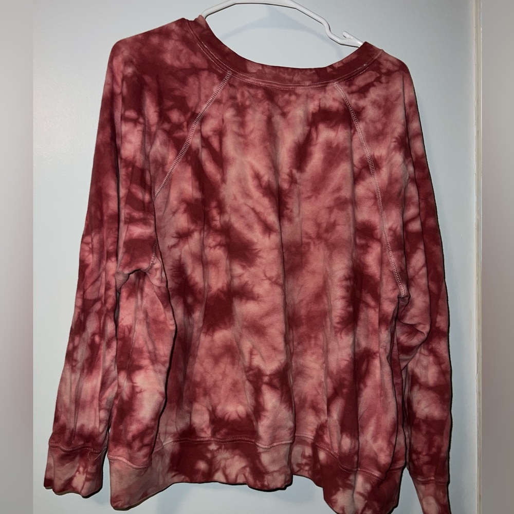 Old navy tie dye crew neck